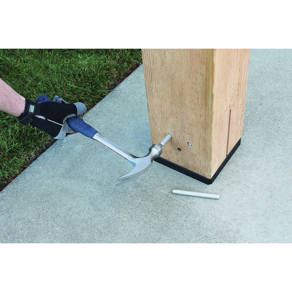 Simpson Strong-Tie ZMAX 8 In. x 8 In. Galvanized Concealed Post Base Image 2