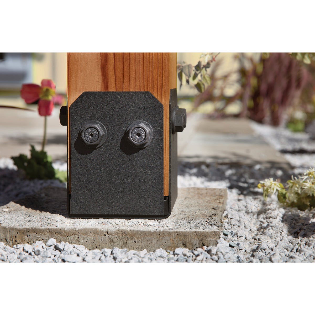 Simpson Strong-Tie Outdoor Accents Avant Collection ZMAX 6X Black Post Base Side Plate (2 Ct.) Image 4