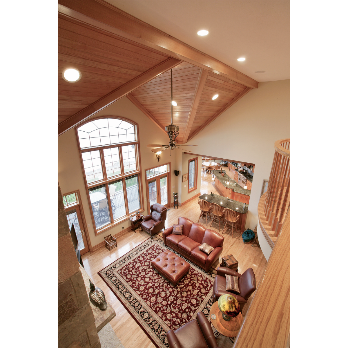 House of Fara 3/4 In. W. x 1/2 In. H. x 8 Ft. L. Solid Red Oak Base Shoe Image 4