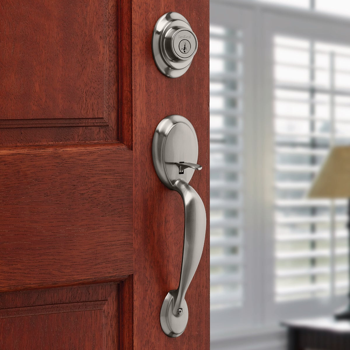 Kwikset SmartKey Satin Nickel Dakota Entry Door Handleset with Polo Knob Image 2