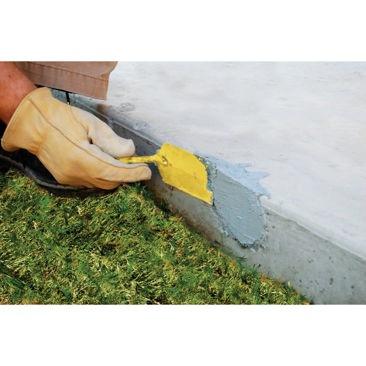 Quikrete Zip & Mix Mortar Polymermodified 3 Lb. Repair Mortar Mix Image 2