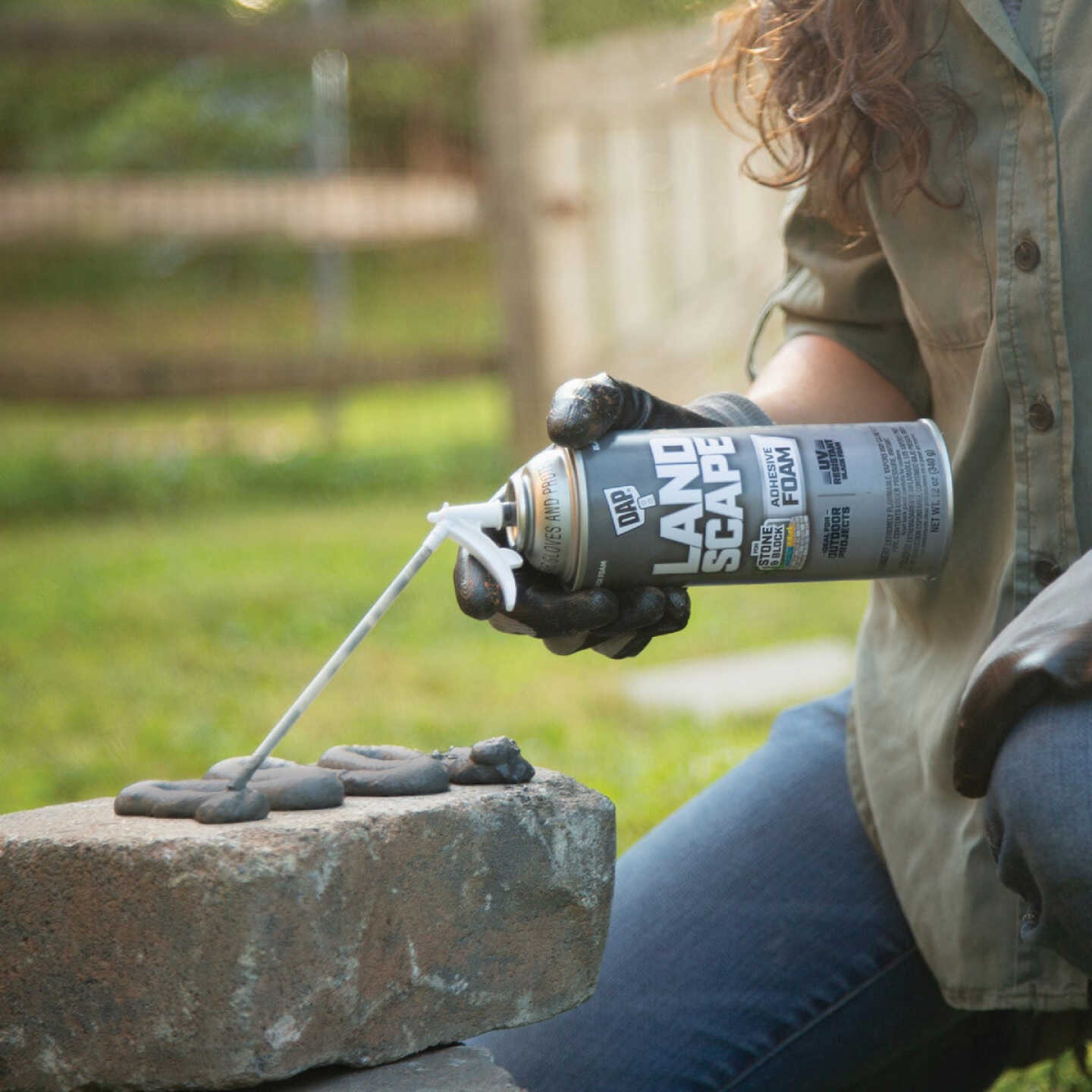 DAP Landscape 12 Oz. Exterior Foam Filler-Adhesive Image 3