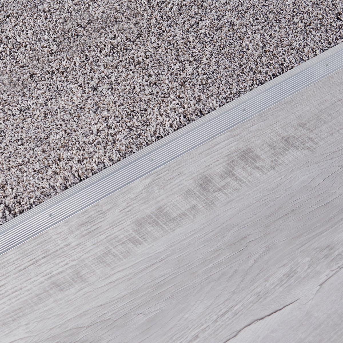 M-D Building Products 1-3/8 In. X 36 In. Silver Aluminum Carpet Trim with Screw Nails Image 3
