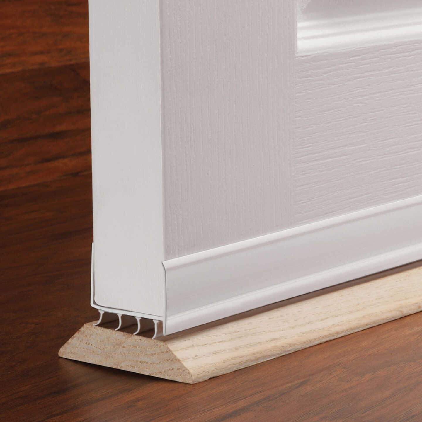 M-D Building Products 2 In. W. x 1.125 In. H. x 36 In. L. Vinyl White Door Bottom Image 3