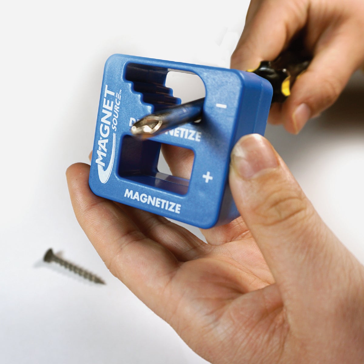 Master Magnetics Magnetizer and Degmagnetizer Image 5