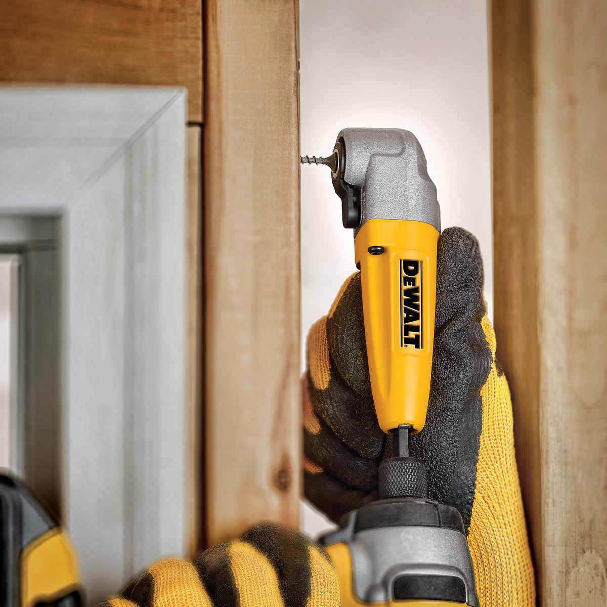 DEWALT Elite Series Right Angle Drill Attachment Image 2