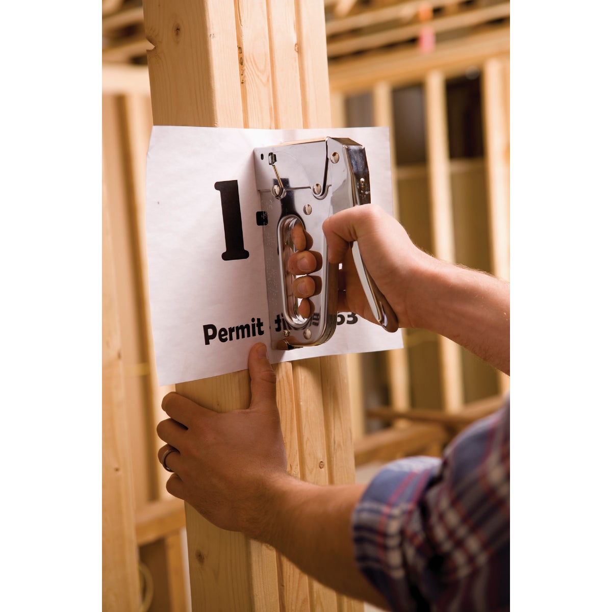 Arrow T50 Heavy-Duty Staple Gun Image 3
