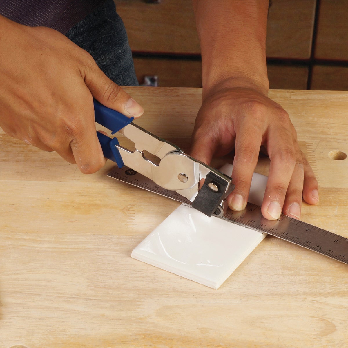 QEP Tile Pliers with Carbide Scoring Wheel Image 2