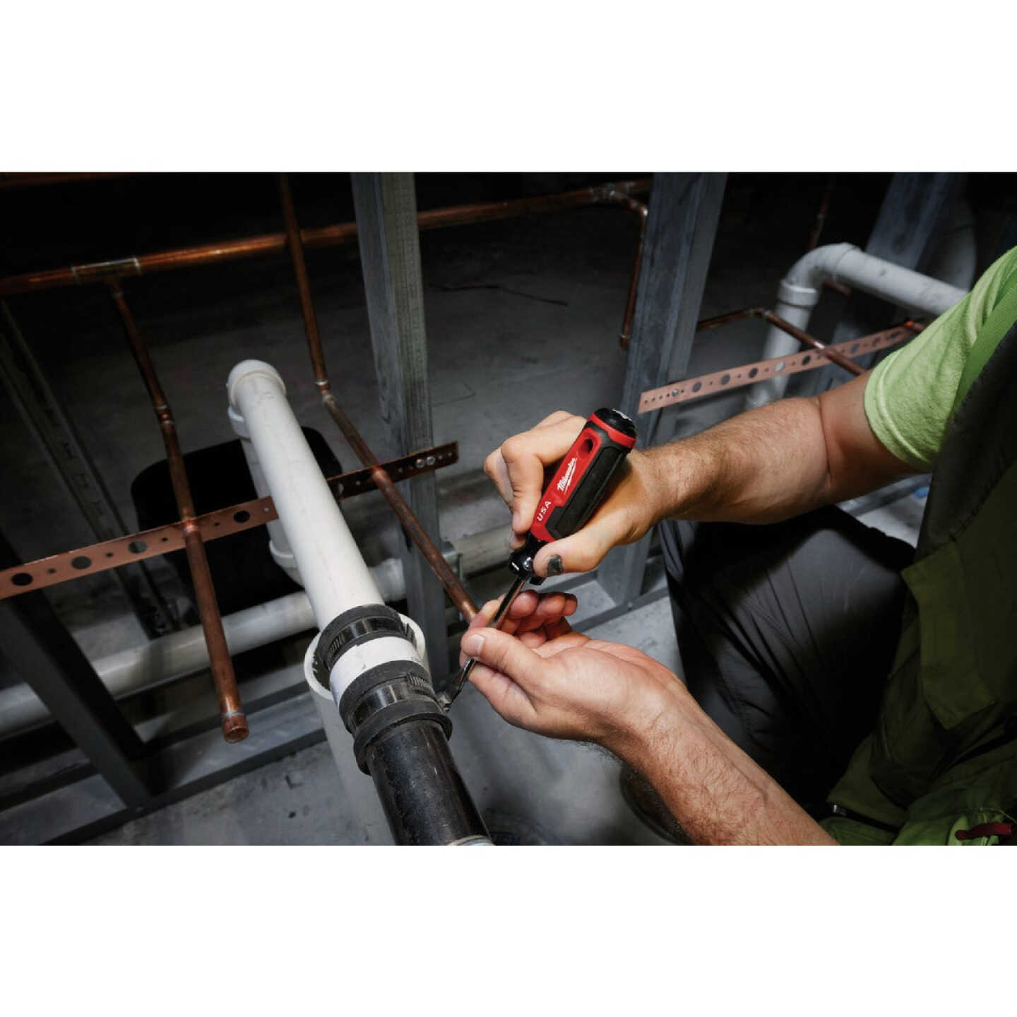 Milwaukee 5/16 In. x 6 In. Slotted Screwdriver with Cushion Grip Image 6