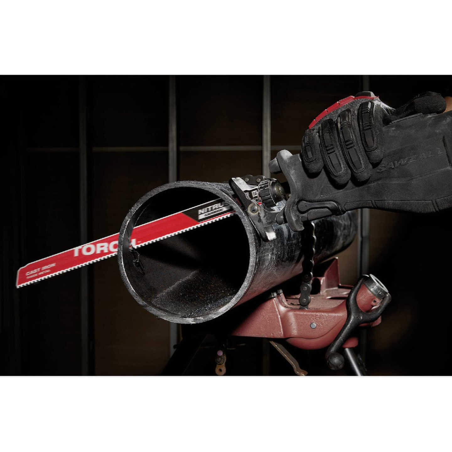 Milwaukee TORCH 12 In. 8 TPI NITRUS CARBIDE Teeth Metal Cutting Reciprocating Saw Blade Image 5
