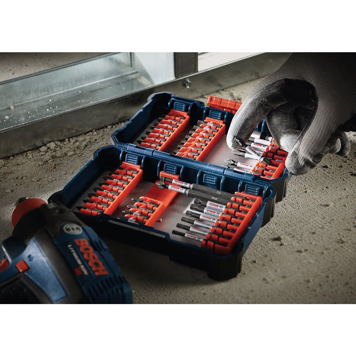 Bosch Impact Tough Screwdriver Bit Custom Case System Set (24-Piece) Image 4