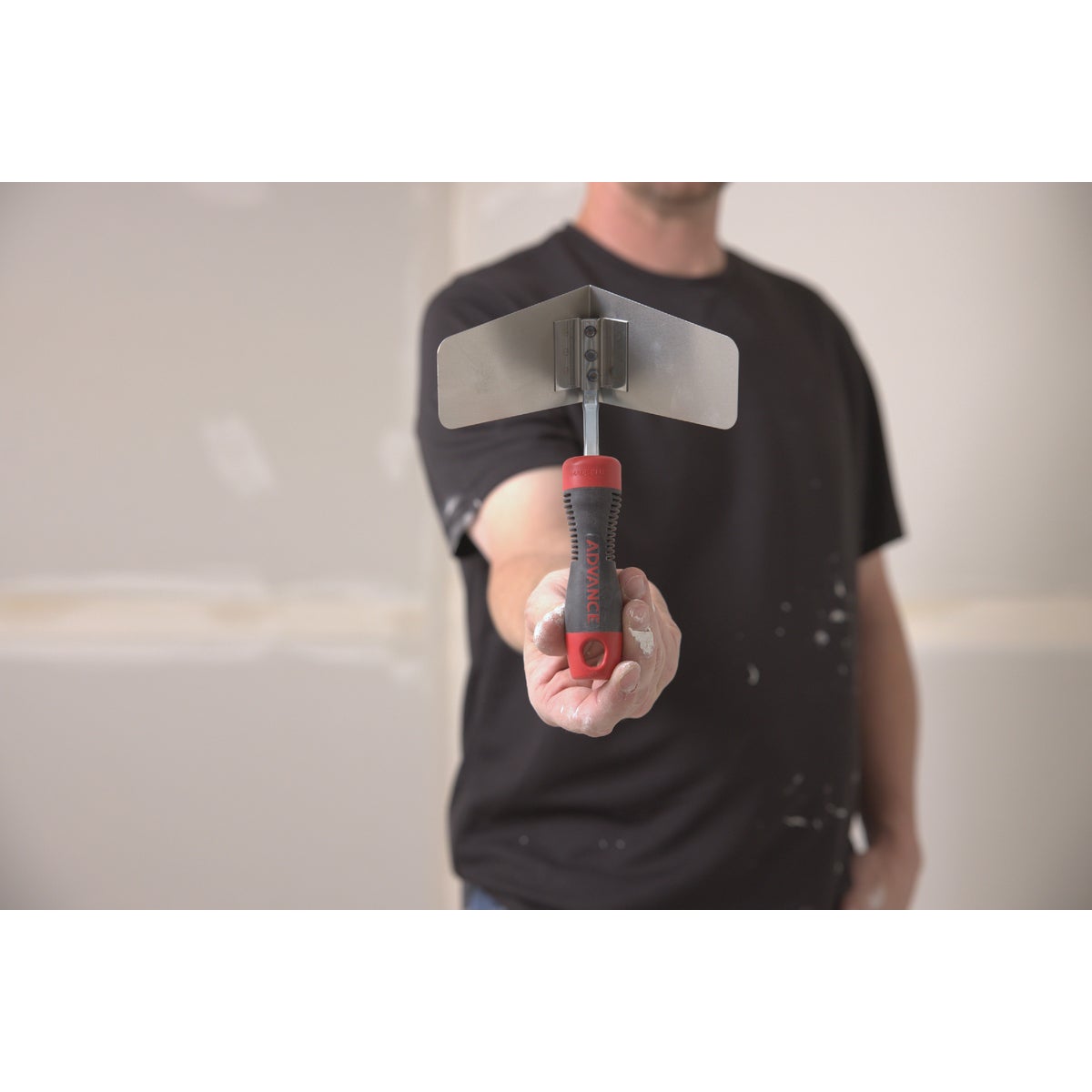 Advance Equipment Flexible Stainless Steel 3-Point Corner Trowel Image 5