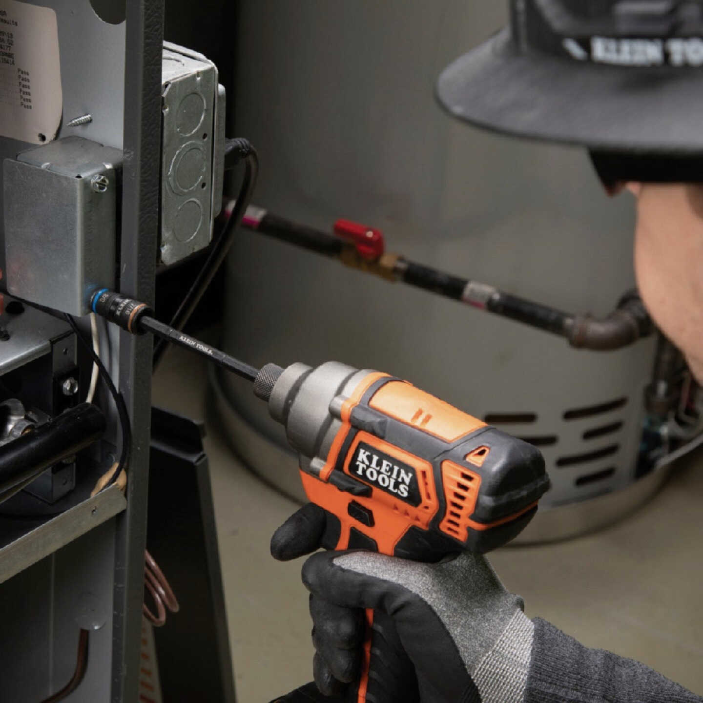 Klein Standard 7-In-1 Impact Rated Flip Multi-Nut Driver with 3-3/4 In. Shank Image 3