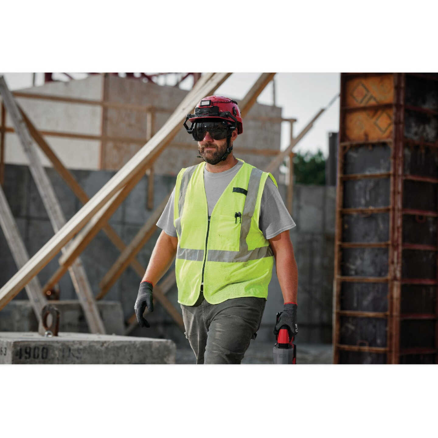 Milwaukee Class 2 High Visibility Yellow Mesh One Pocket Safety Vest, L/XL Image 4