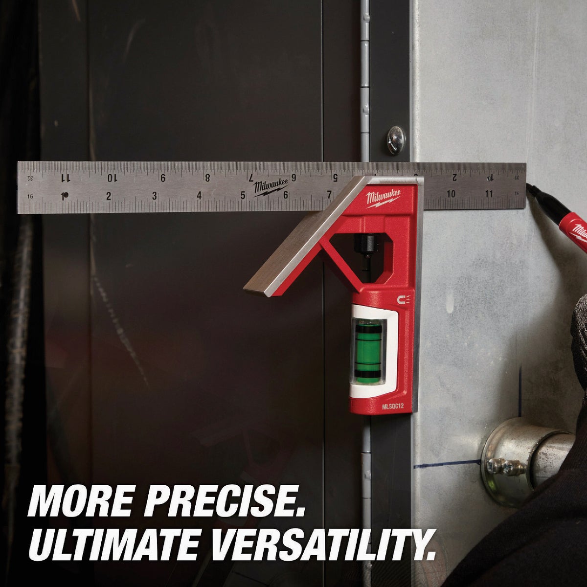 Milwaukee 12 In. Magnetic Combination Square Image 3