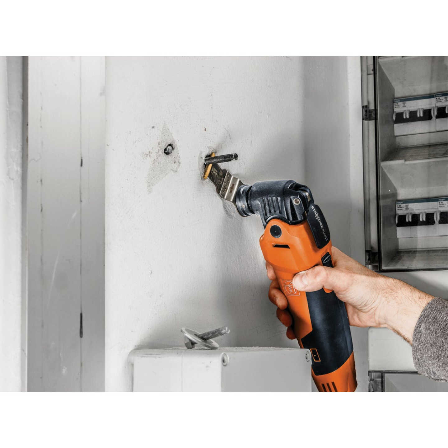 Fein MultiMaster MM 500 Plus 3.0-Amp Oscillating Tool Kit Image 5