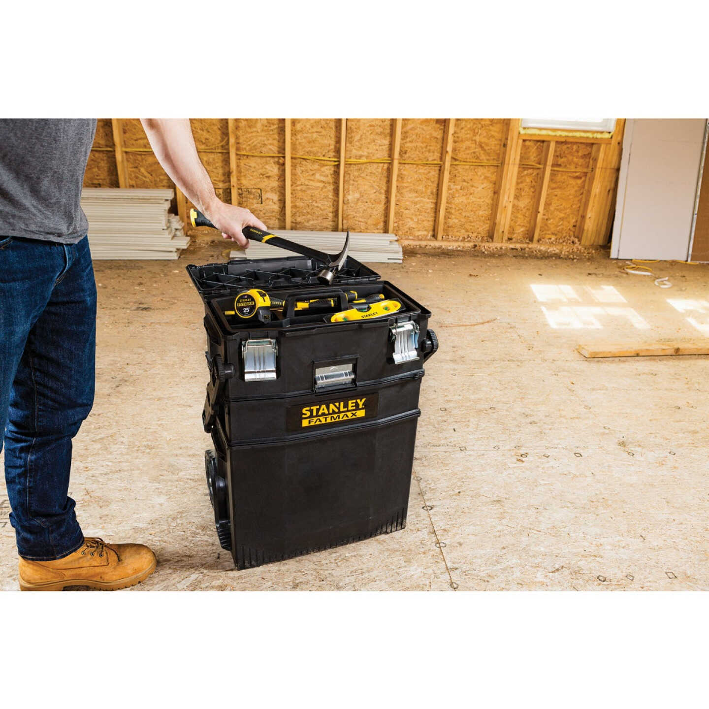 Stanley FatMax 22 In. W x 18 In. H x 17 In. L Mobile Workstation Tool Cart Image 3