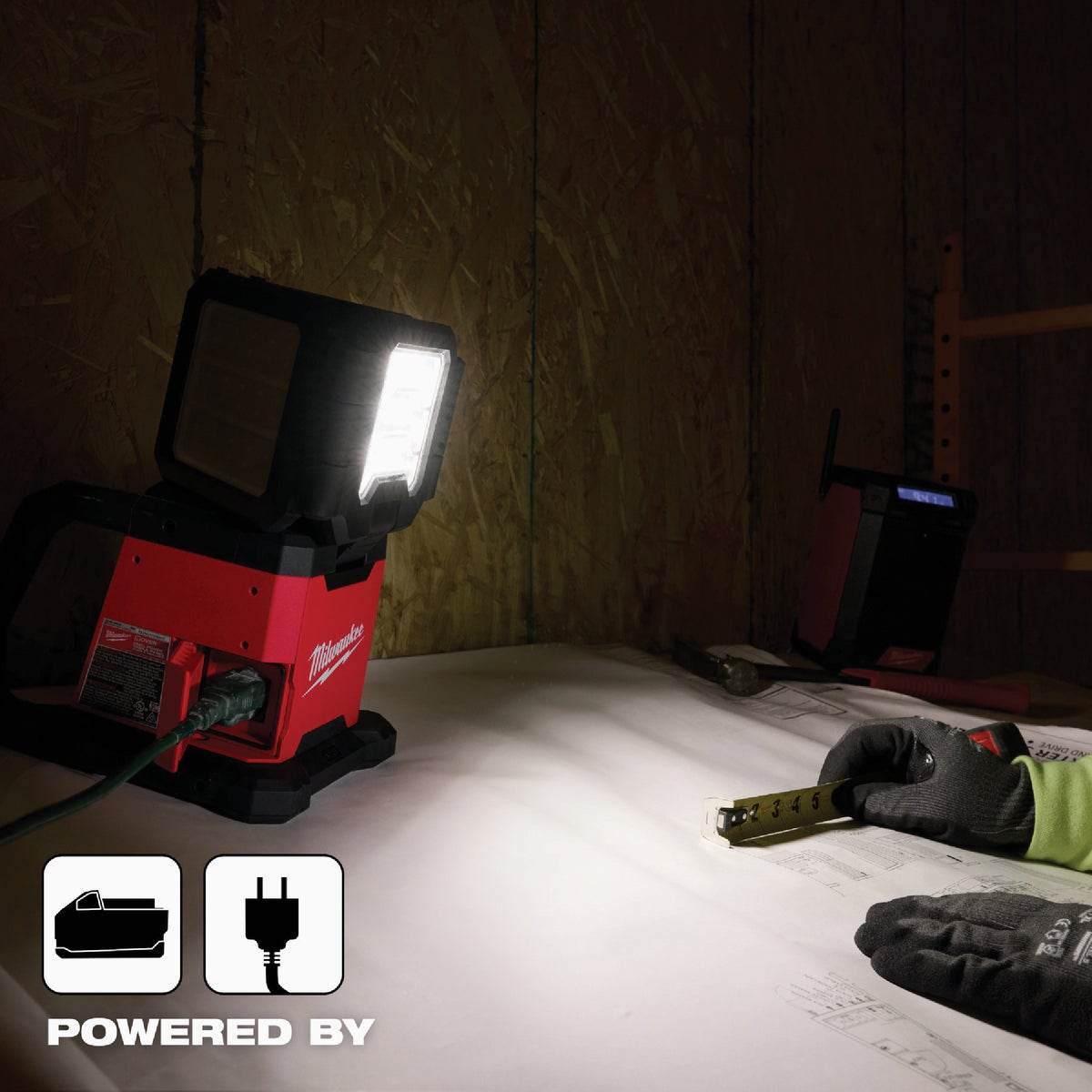 Milwaukee ROVER M18 Dual Power Triple-Panel Flood & Area Light (Tool Only) Image 7