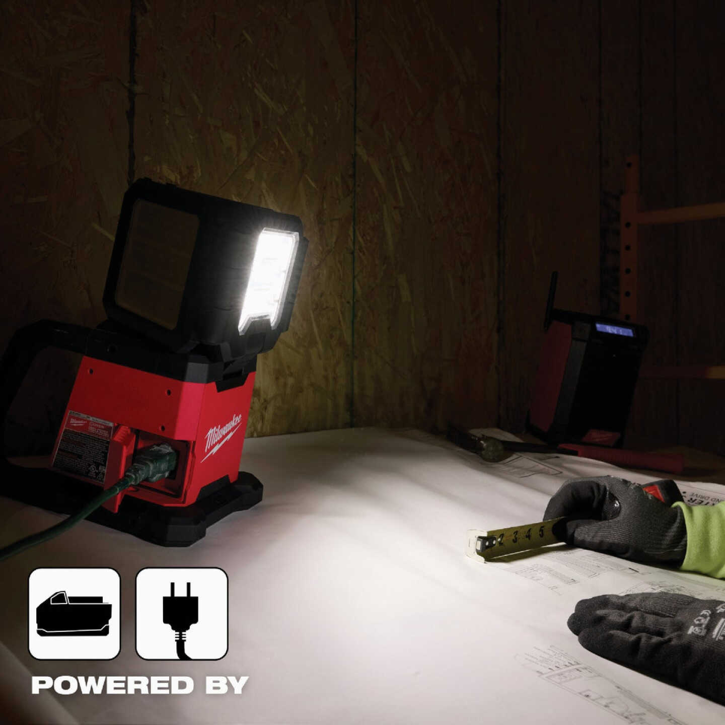 Milwaukee ROVER M18 Dual Power Triple-Panel Flood & Area Light (Tool Only) Image 7