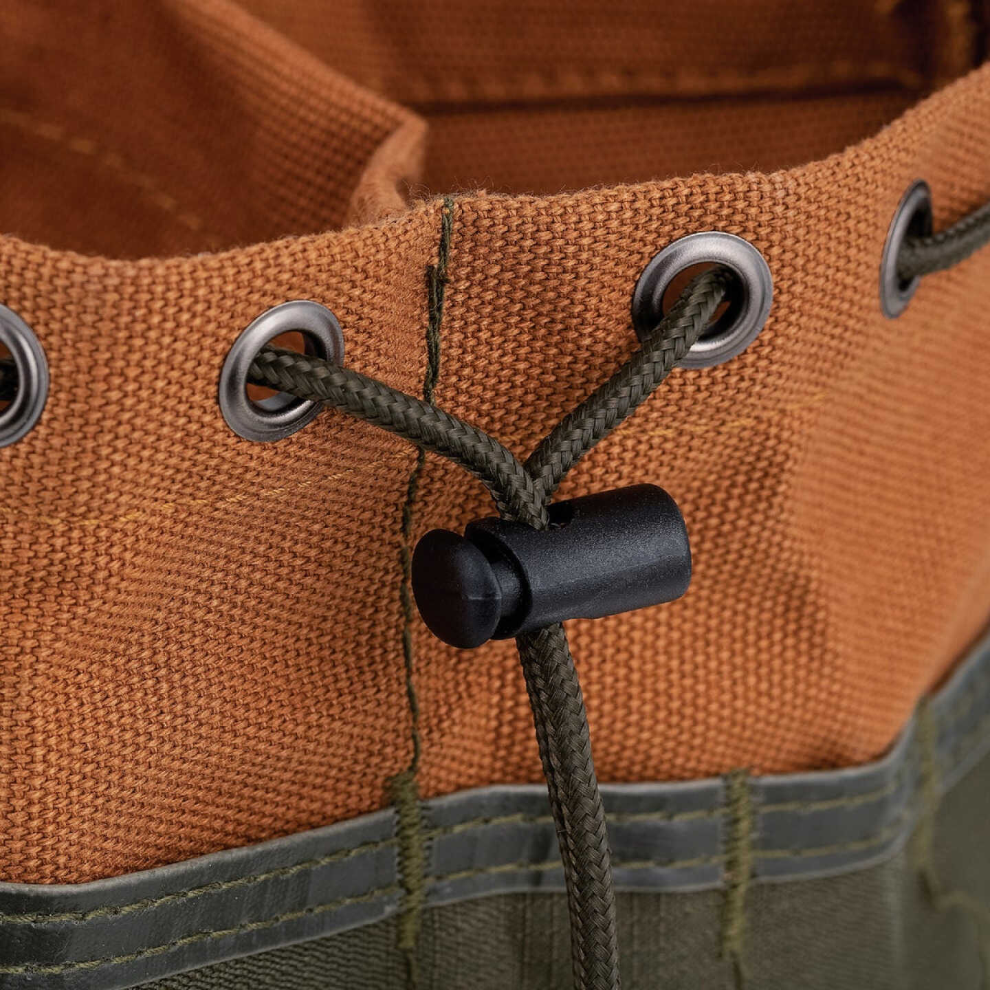 Bucket Boss 19-Pocket Canvas Parachute Bag Image 6