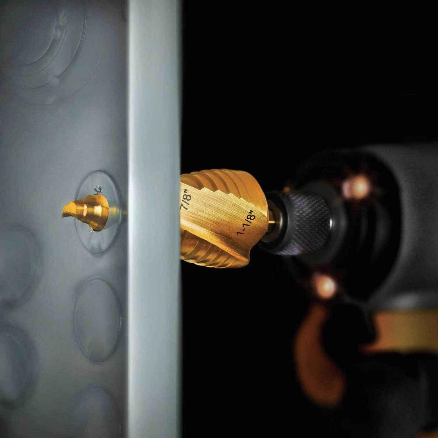DEWALT 7/8 In. - 1-1/8 In. Impact Ready Step Drill Bit Image 3