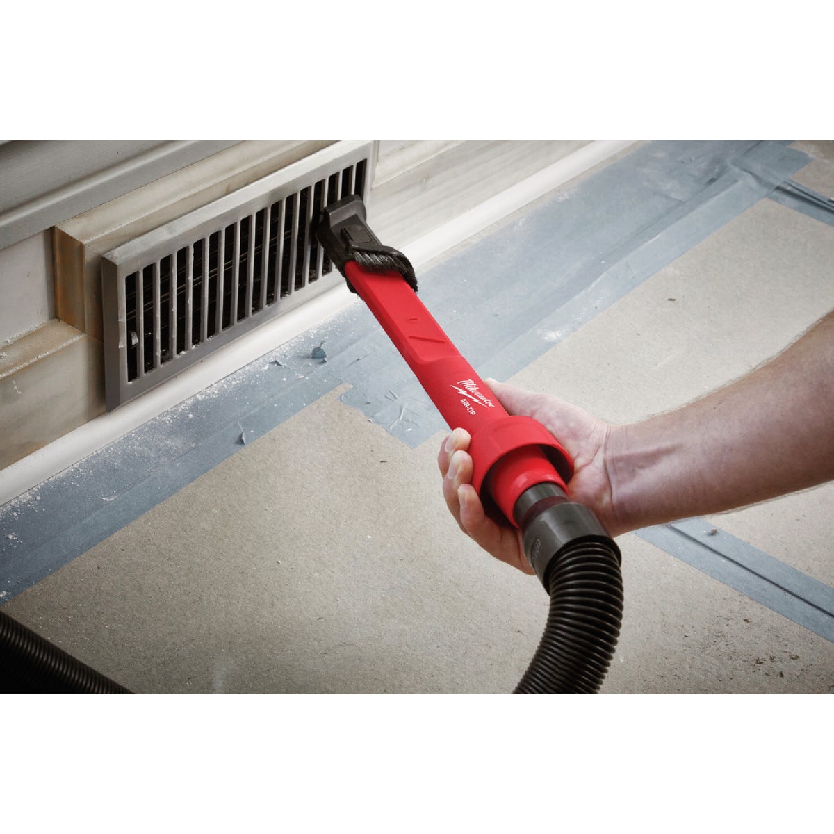 Milwaukee AIR-TIP 1-1/4 In. - 2-1/2 In. x 16 In. L 3-In-1 Plastic Crevice Tool with Brush Image 2