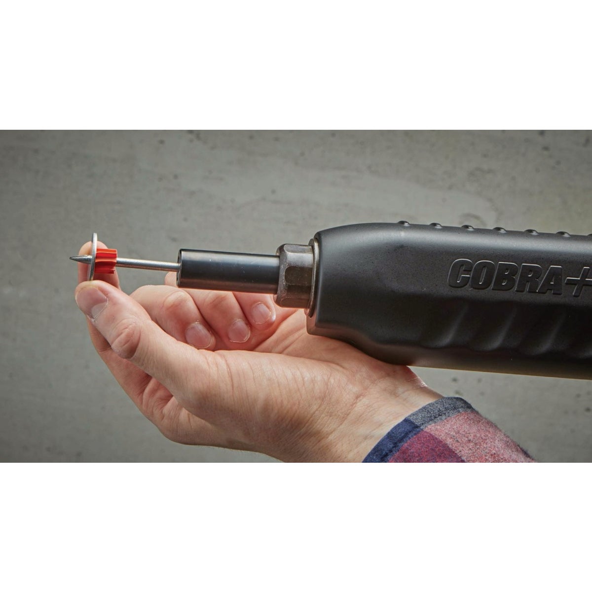Ramset Cobra+ 0.27 Caliber 10 Shot Semi-Automatic Powder Hammer with Silencer Image 10