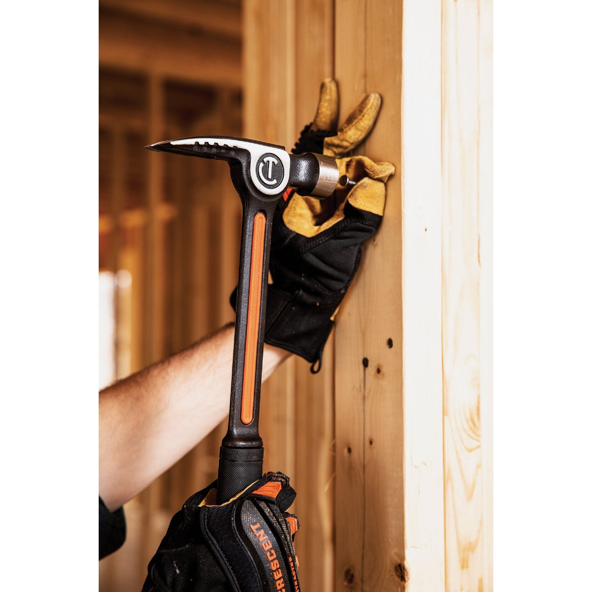 Crescent 22 Oz. Milled-Face Framing Hammer with Steel Handle Image 2