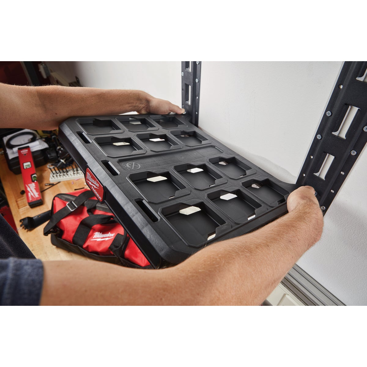 Milwaukee PACKOUT Racking Shelf Image 5