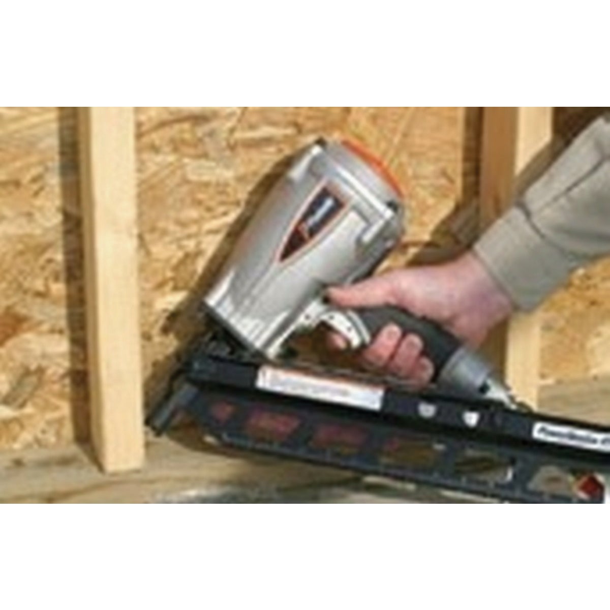 Paslode 30 Deg. Compact Pneumatic Framing Nailer (Tool Only) Image 2