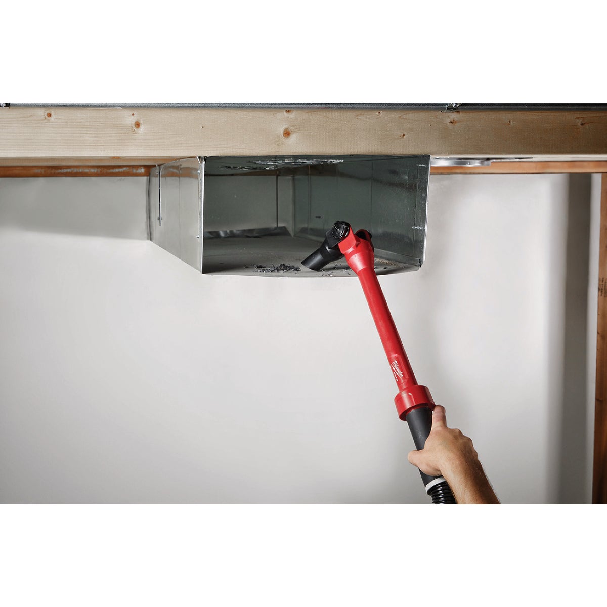 Milwaukee AIR-TIP 1-1/4 In. - 2-1/2 In. x 20 In. L Plastic Pivoting Extension Wand Image 2