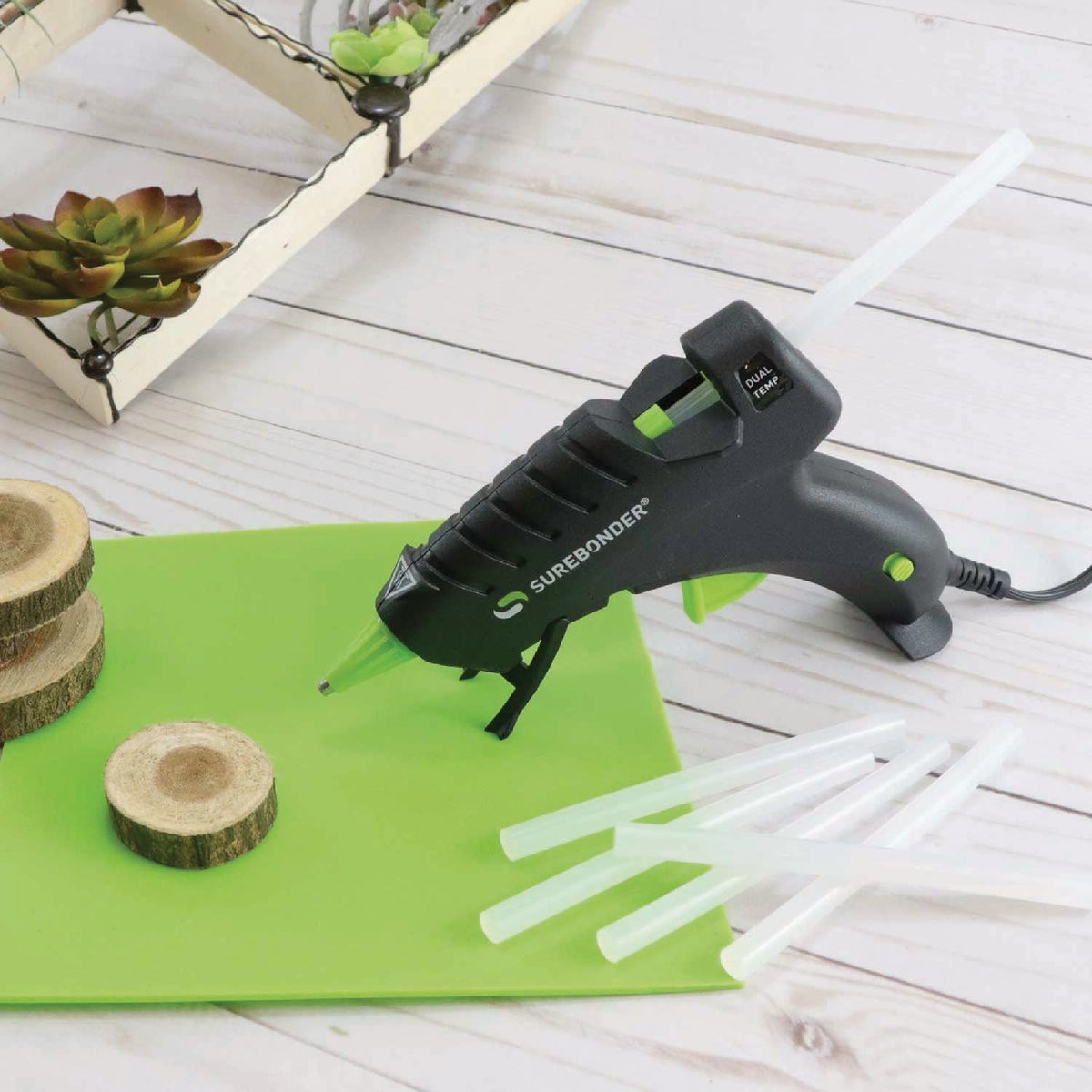 Surebonder 20W Dual Temperature Mini Glue Gun Kit with (12) Mini Glue Sticks Image 2