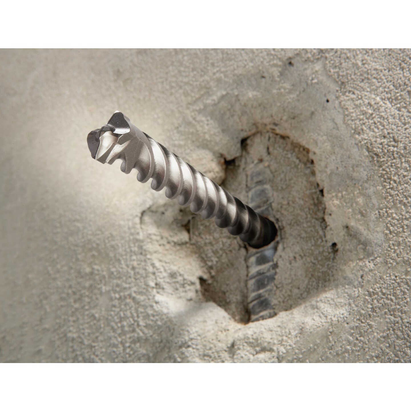 Bosch Bulldog Xtreme 1/2 In. x 4 In. x 6 In. SDS Plus Rotary Hammer Drill Bit Image 2