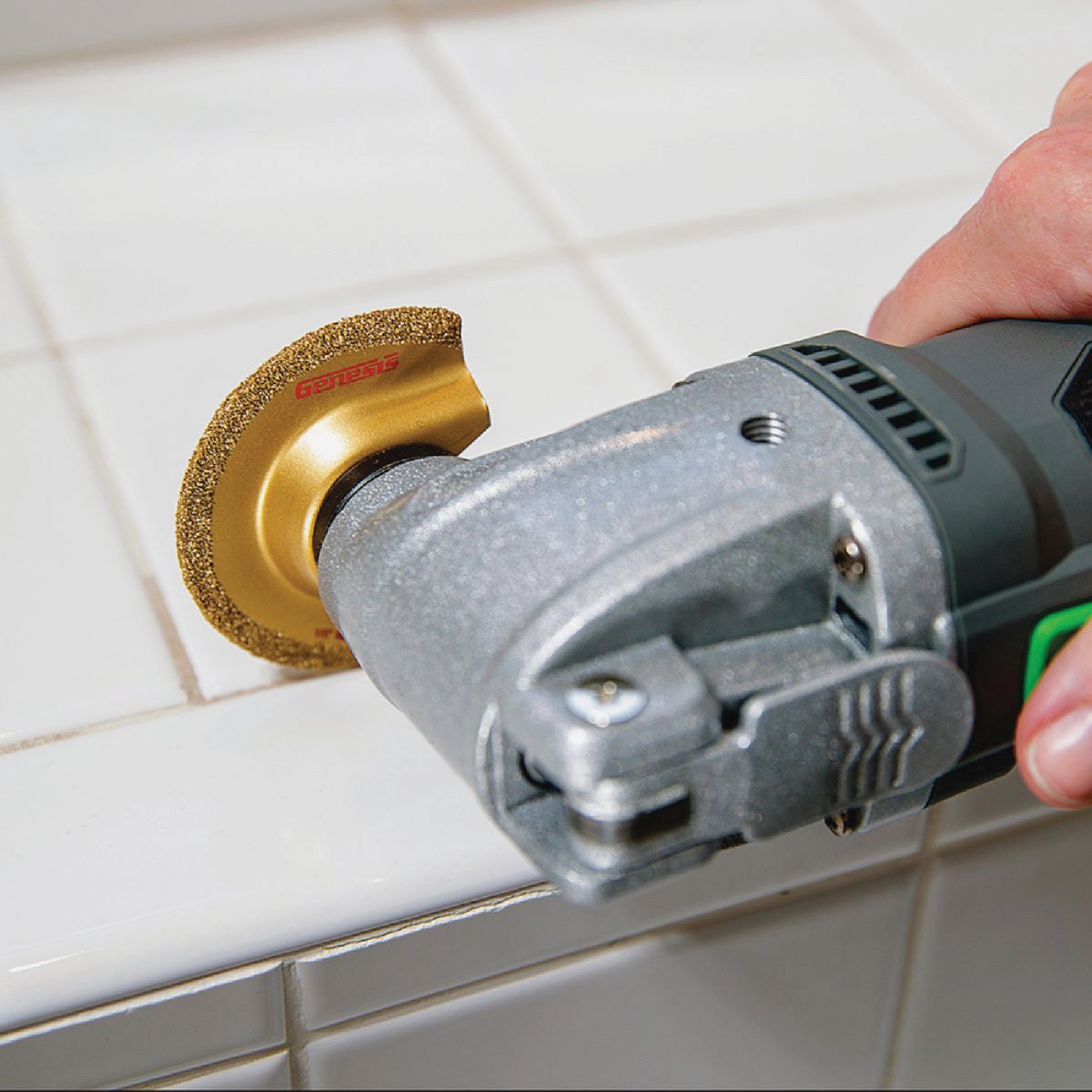 Genesis 3.5 Amp Variable Speed Oscillating Multi-Tool Kit Image 2