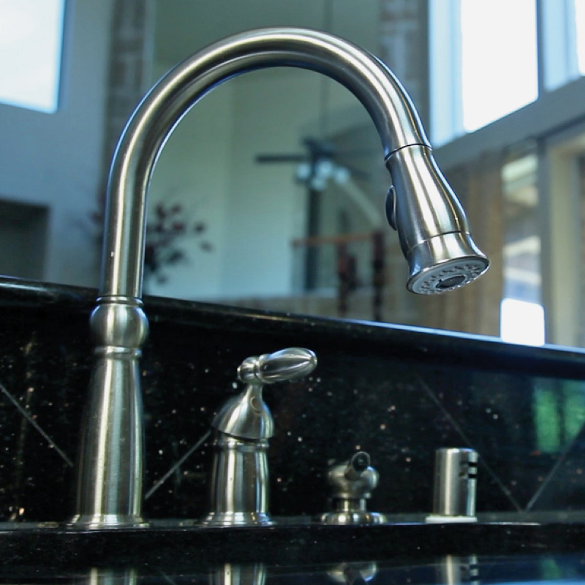 Danco Smart Spray 1.5 GPM Chrome Kitchen Faucet Replacement Pull Down Spray Head Image 2