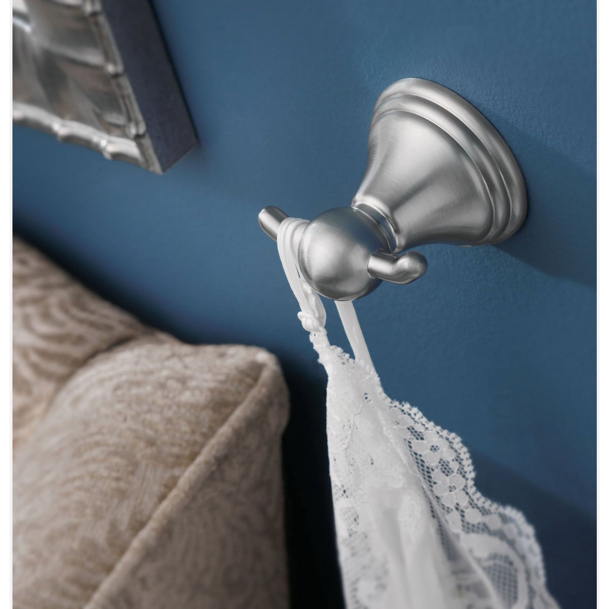 Moen Preston Double Robe Hook, Brushed Nickel Image 2