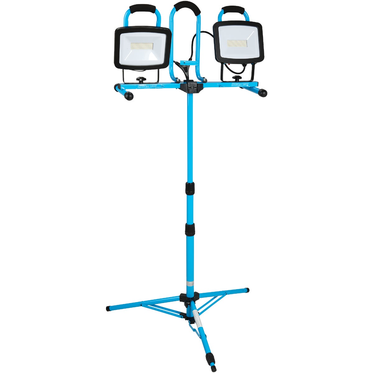 Channellock 13,200 Lm. LED Twin Head Tripod Stand-Up Work Light Image 9