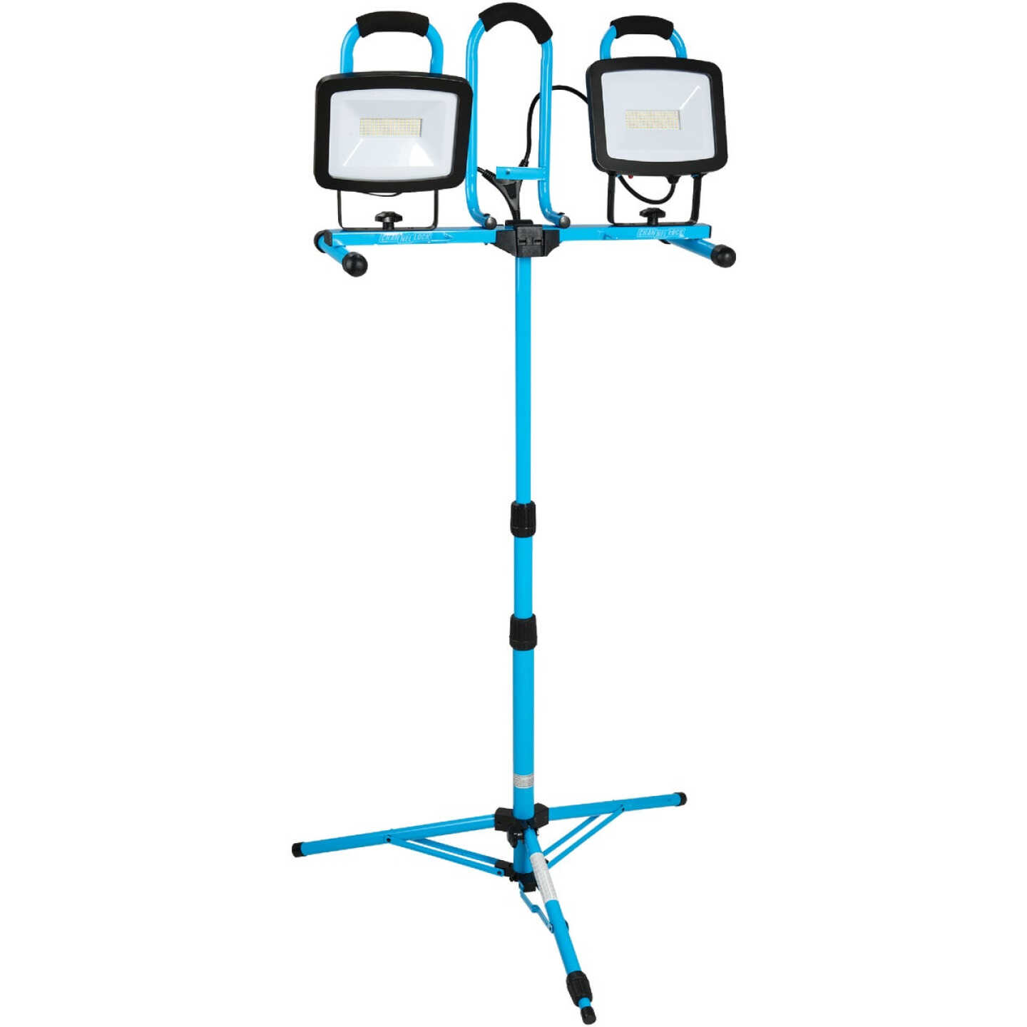 Channellock 13,200 Lm. LED Twin Head Tripod Stand-Up Work Light Image 9