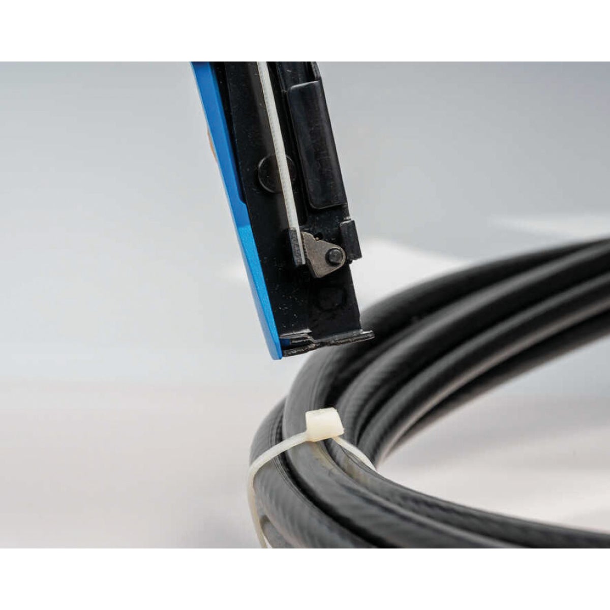 Jonard Tools 3/16 In. Heavy-Duty Cable Tie Gun Image 5