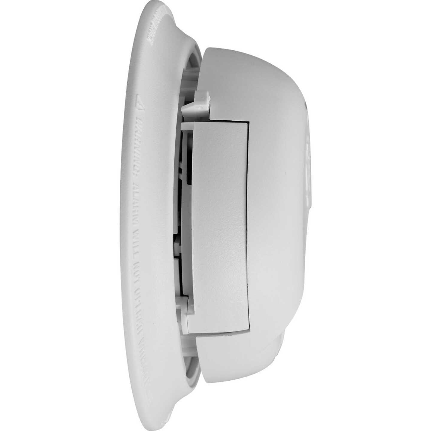BRK Battery Powered Ionization Smoke Alarm Image 4