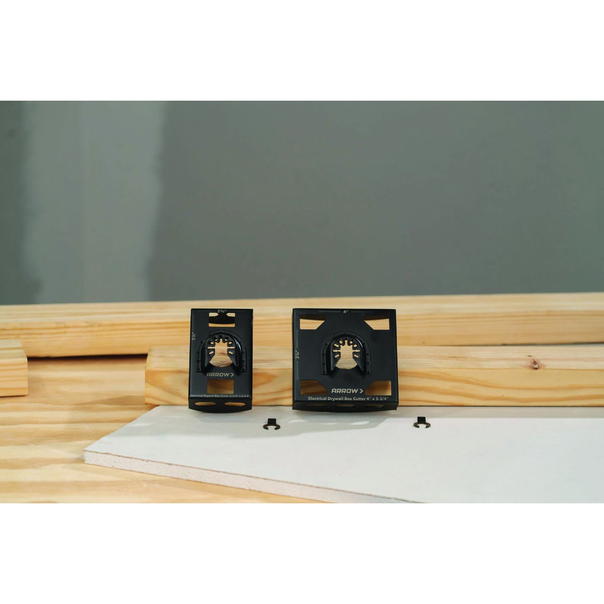 Arrow 4 In. x 3-3/4 In. Double Gang Box Cutter Image 2