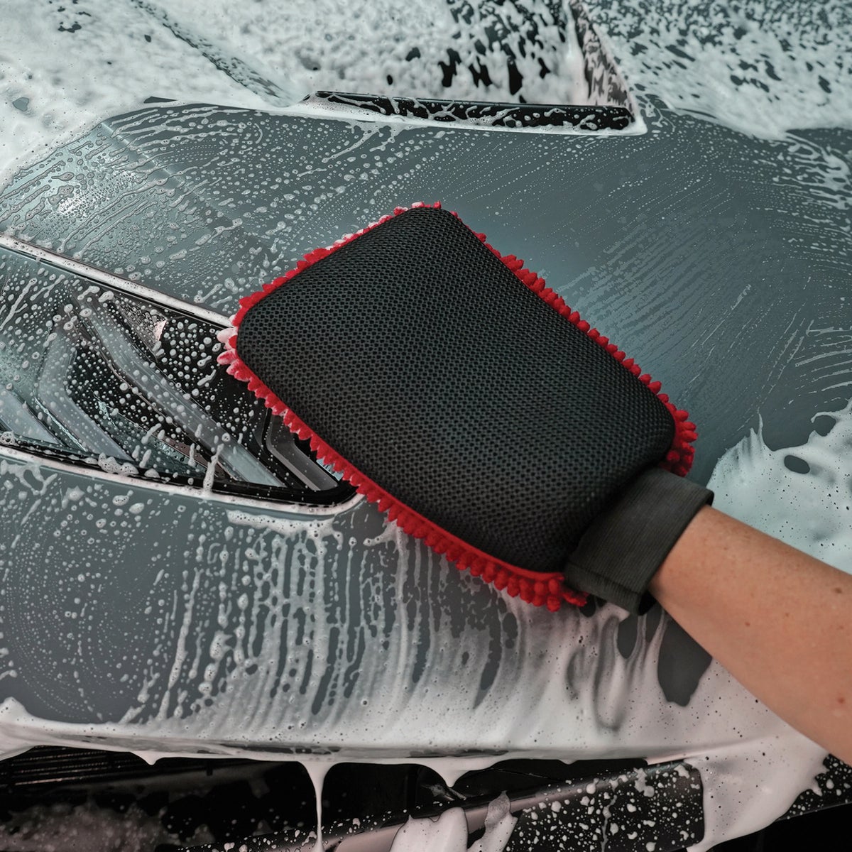 Viking Microfiber 2N1 Knobby Wash Mitt Image 3