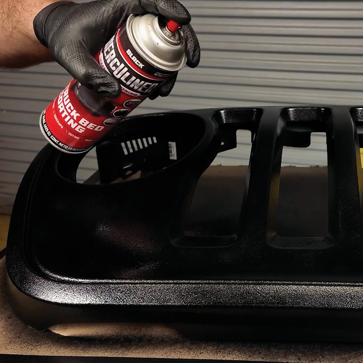 Herculiner 15 Oz. Black Truck Bed Liner Spray Image 4
