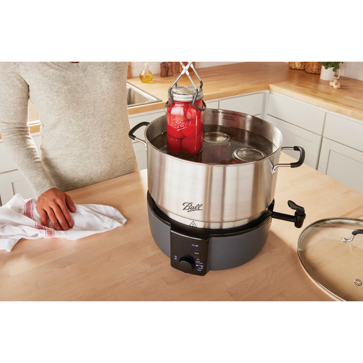 Ball EasyCanner Electric Water Bath Canner Image 2