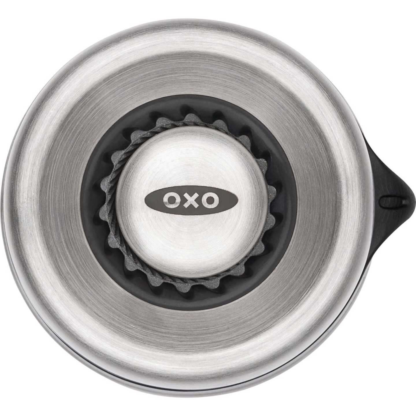 OXO Good Grips Accent Mess-Free Salt & Pepper Grinder Set Image 4