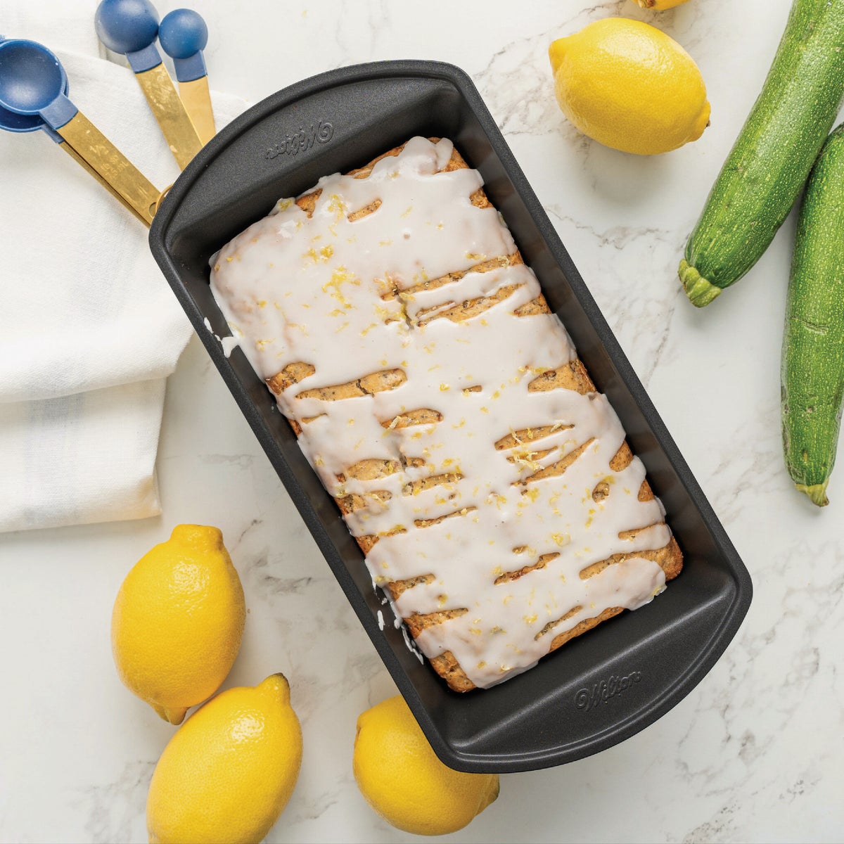 Wilton Gold 9.25 x 5.25 In. Non-Stick Large Loaf Pan