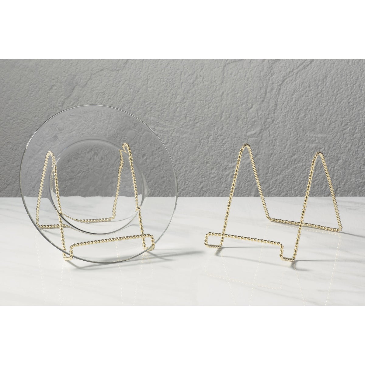 Tripar 3 In. Brass Twisted Wire Plate Stand Image 2
