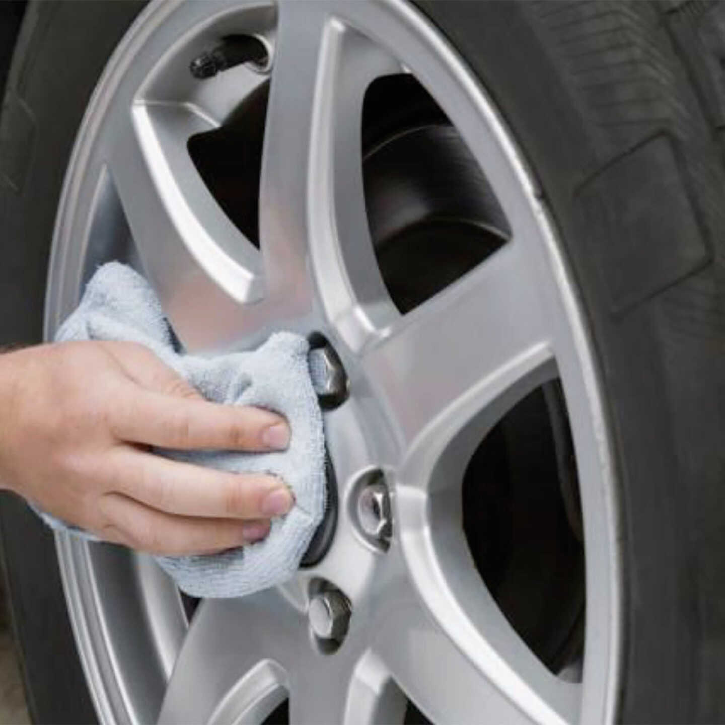 Flex Seal 16 Oz. Heavy Duty Trigger Spray Wheel and Tire Cleaner Image 2