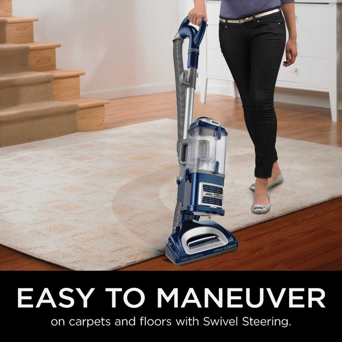 Shark Navigator Lift-Away Deluxe Bagless Upright Vacuum Cleaner Image 4