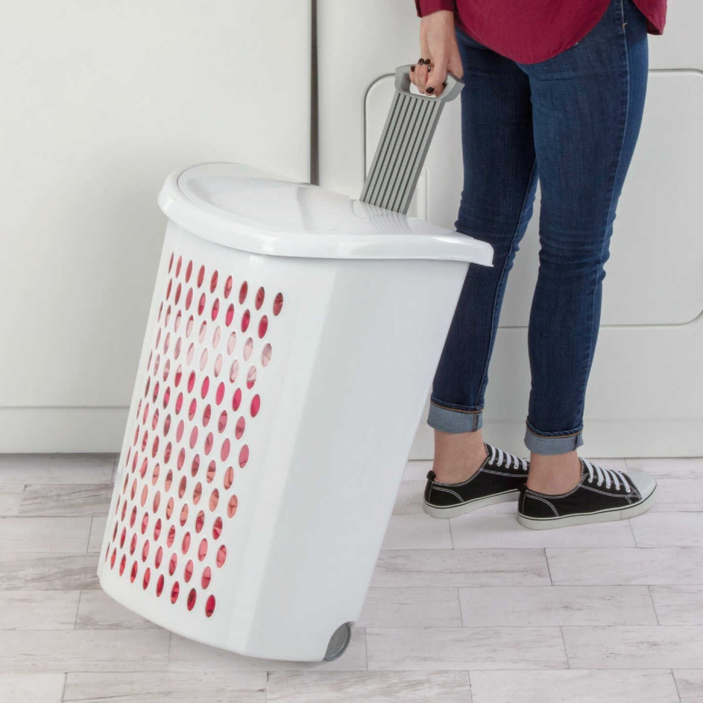 Sterilite Ultra Wheeled Hamper Image 2